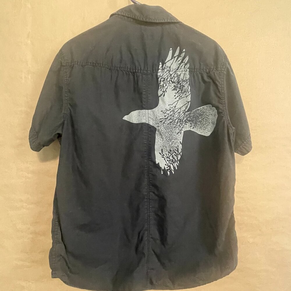 Utility Black Button Up short Sleeve Shirt with Bird Graphic, Men's Size Large